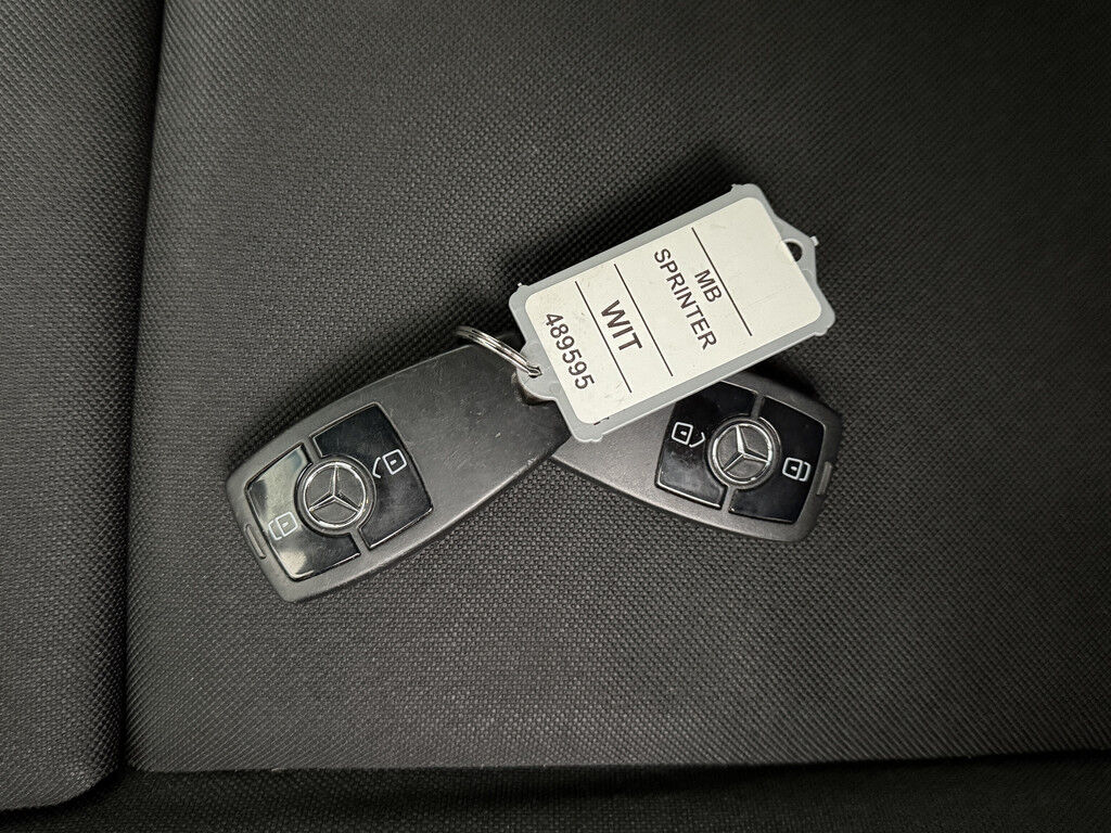 Mercedes-Benz Sprinter 319CDi Automaat L2H2 | 3500Kg Trekhaak