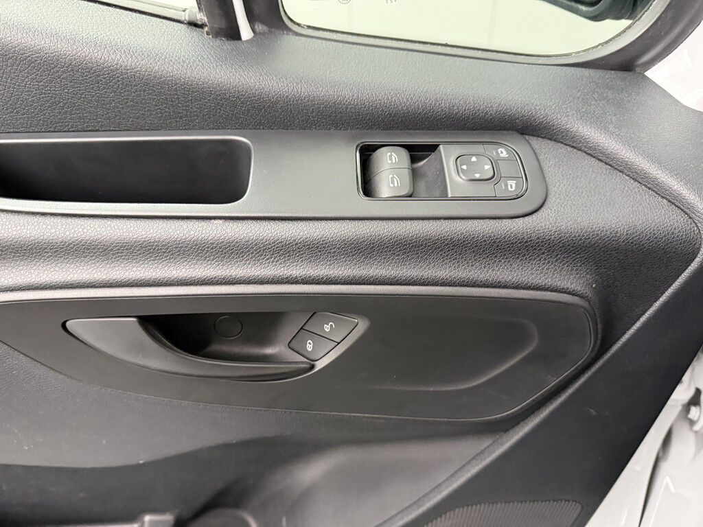 Mercedes-Benz Sprinter 319CDi Automaat L2H2 | 3500Kg Trekhaak