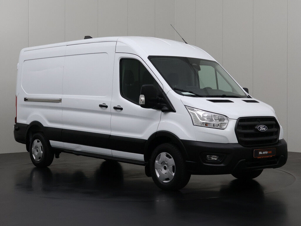 Ford Transit 130PK L3H2 | Fabrieksgarantie | Navigatie | Camera | Trekhaak