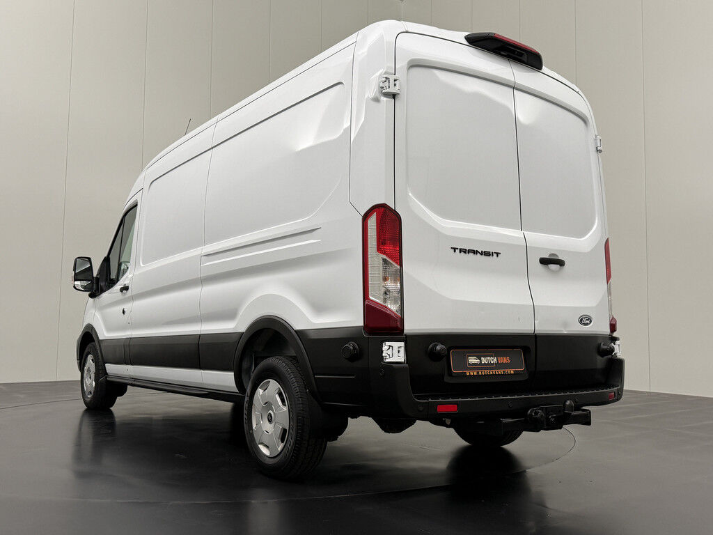 Ford Transit 130PK L3H2 | Fabrieksgarantie | Navigatie | Camera | Trekhaak