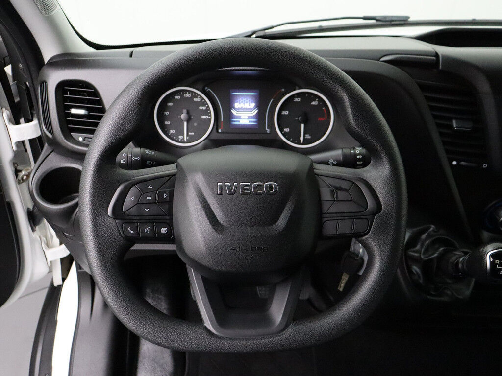 Iveco Daily 35C16 Bakwagen+Laadklep | Dakspoiler | Multimedia