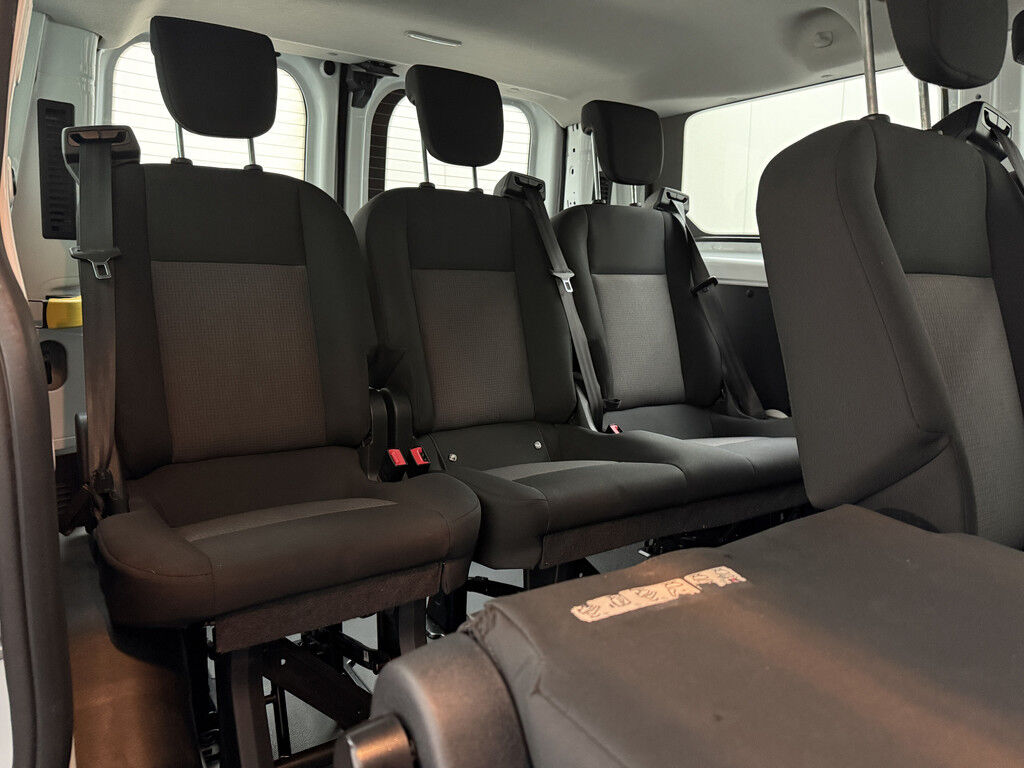 Ford Transit Custom 2.0TDCI 9-Persoons | Kombi | Personenbus | € 19965,-- incl BTW