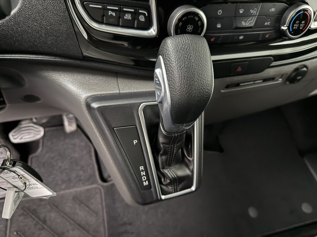 Ford Transit Custom 2.0TDCi 170PK Automaat Dubbele Cabine Sport