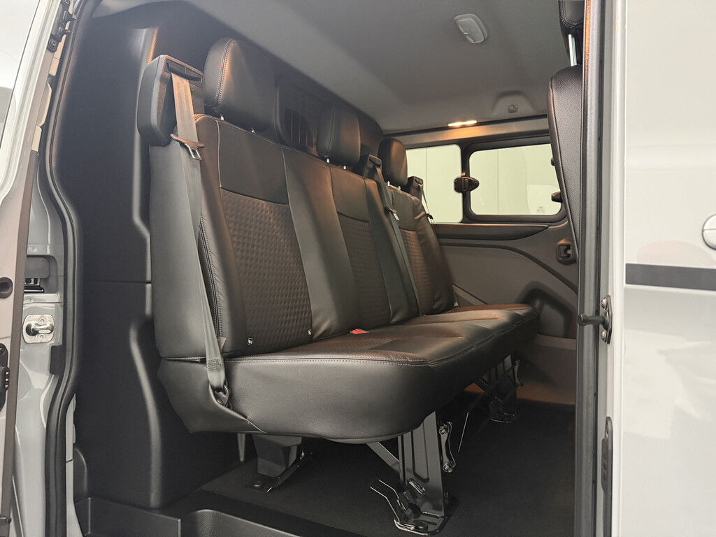 Ford Transit Custom 2.0TDCi 170PK Automaat Dubbele Cabine Sport