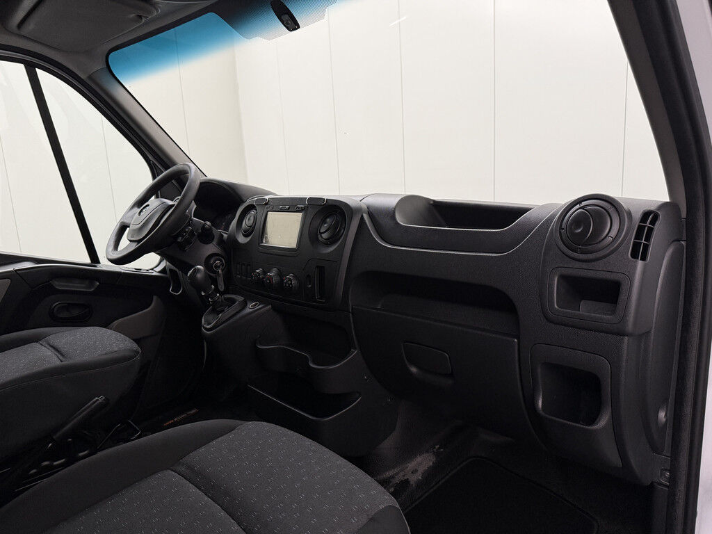 Opel Movano 2.3CDTi 130PK Bakwagen+Laadklep | Zijdeur