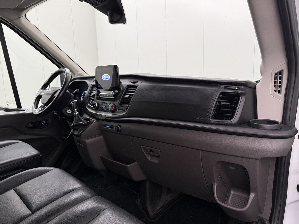 Ford Transit 2.0TDCi 130PK L3H2 Dubbele Cabine | 7-Persoons