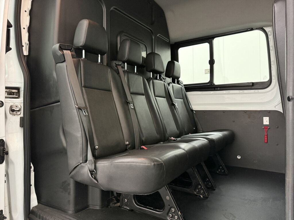 Ford Transit 2.0TDCi 130PK L3H2 Dubbele Cabine | 7-Persoons