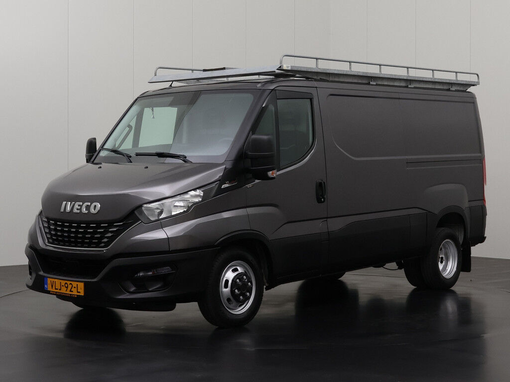 Iveco Daily 35C18 3.0Liter Hi-matic Automaat L2H1 | 3500Kg Trekhaak
