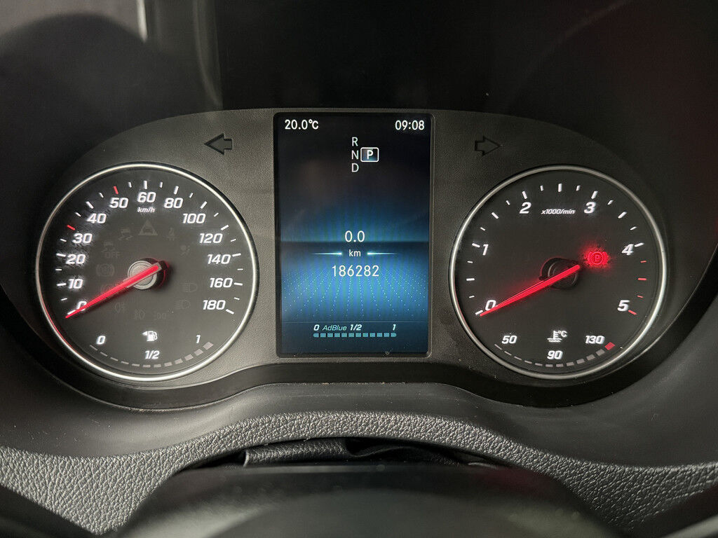 Mercedes-Benz Sprinter Automaat Dubbellucht Bakwagen | Laadklep | 2.38 Hoog
