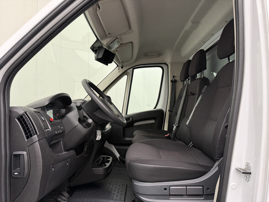 Opel Movano 2.2HDi Bakwagen+Laadklep