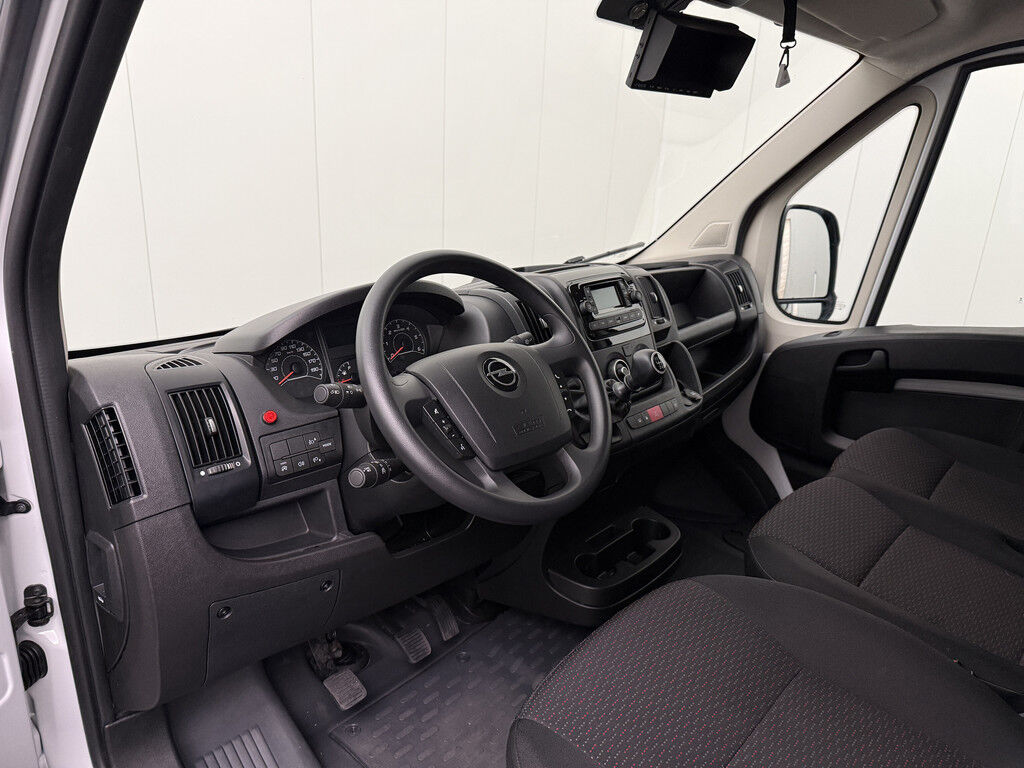 Opel Movano 2.2HDi Bakwagen+Laadklep