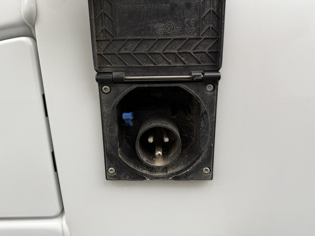 Renault Master 2.3DCI 135PK L2H2 Koelauto 12/220V