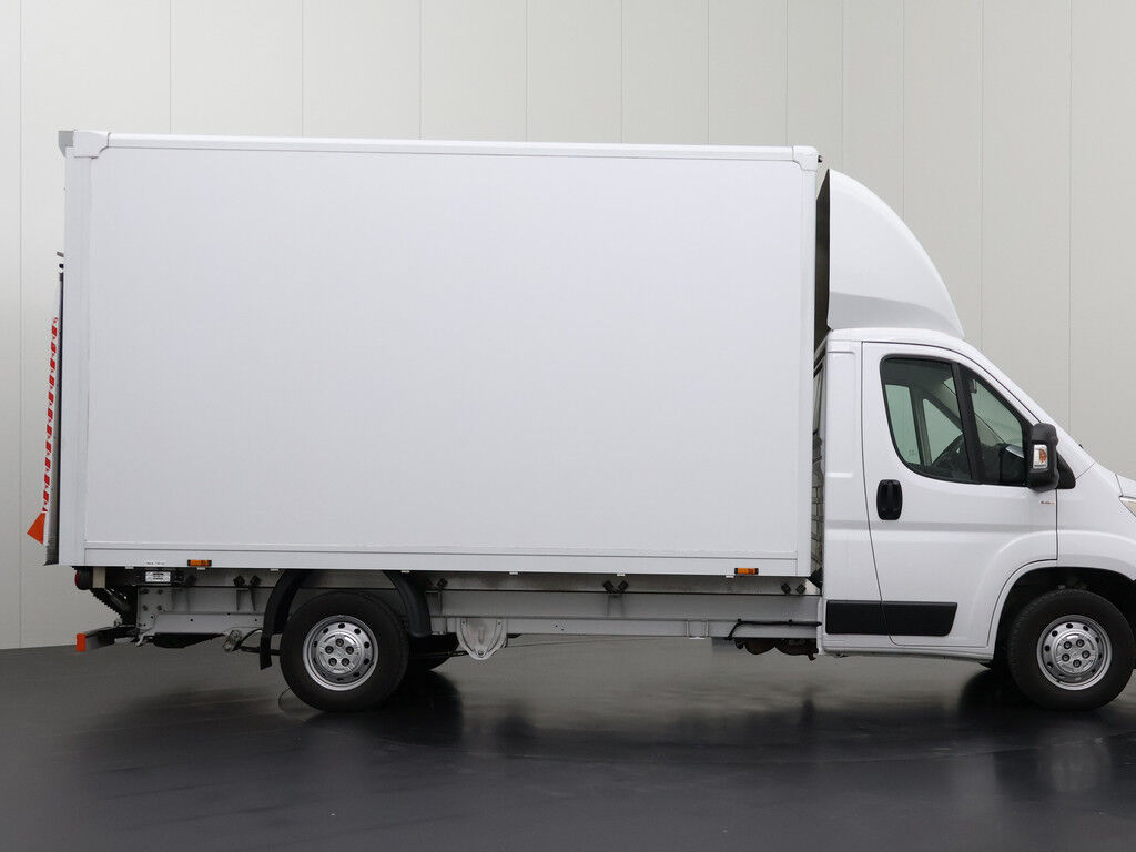 Opel Movano 140PK Bakwagen+Laadklep | 2500Kg Trekhaak | 1046 kg Laden