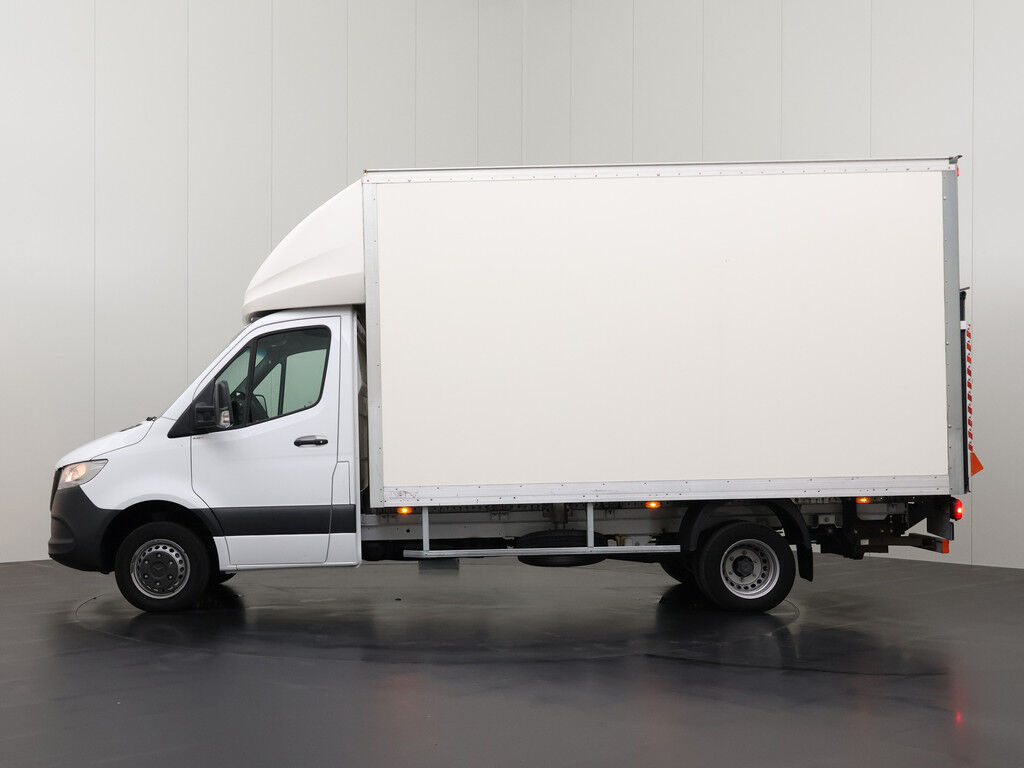 Mercedes-Benz Sprinter 519CDI Bakwagen+Laadklep | Dakspoiler | 2.35 Mtr hoog