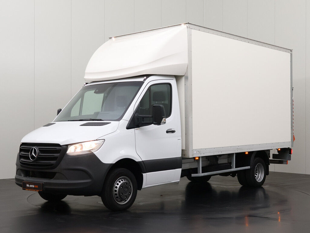Mercedes-Benz Sprinter 519CDI Bakwagen+Laadklep | Dakspoiler | 2.35 Mtr hoog
