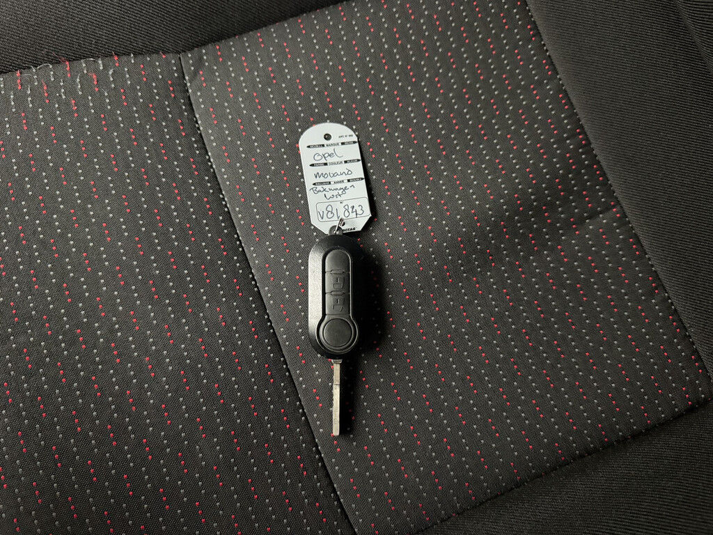Opel Movano 140PK Bakwagen+Laadklep | Trekhaak | Multimedia | Camera