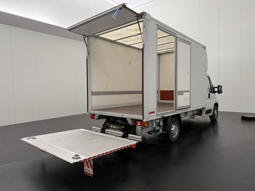 Opel Movano 140PK Bakwagen+Laadklep | Zijdeur | Dakspoiler