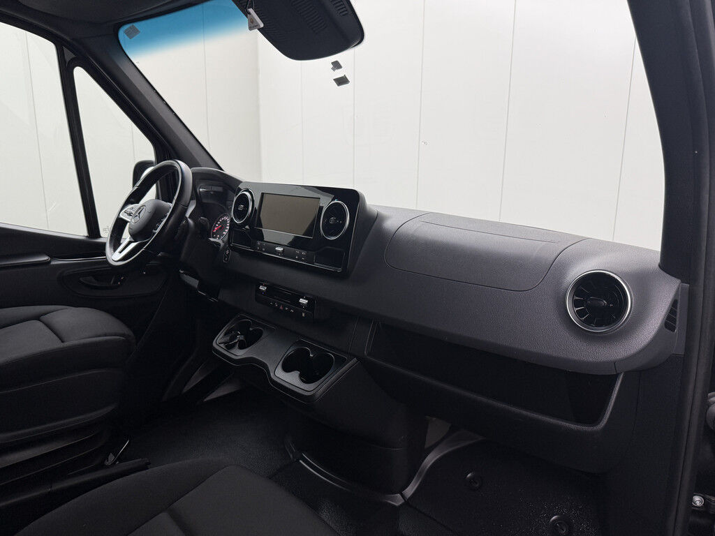 Mercedes-Benz Sprinter 317CDI Automaat L2H2 | Led | Kastinrichting
