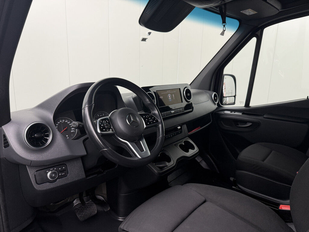 Mercedes-Benz Sprinter 317CDI Automaat L2H2 | Led | Kastinrichting