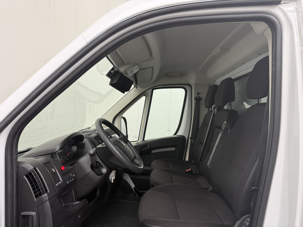 Opel Movano 2.2HDI 140PK Bakwagen+Laadklep