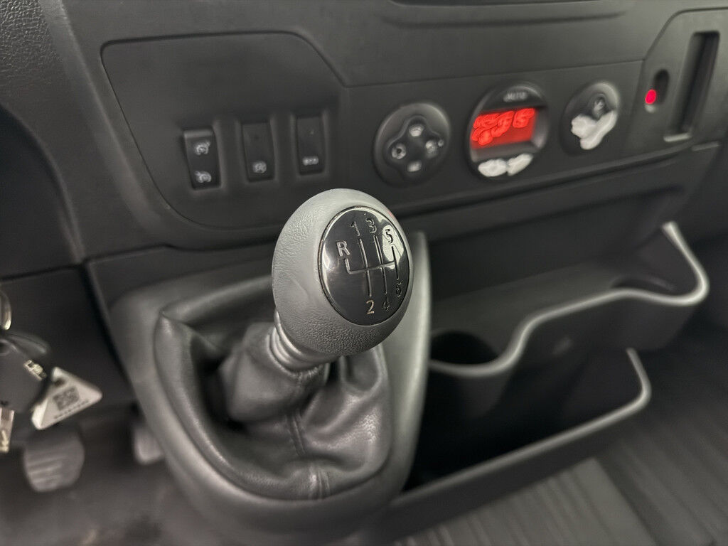 Opel Movano 2.3CDTI 145PK BiTurbo L2H2 | Imperiaal | Trekhaak