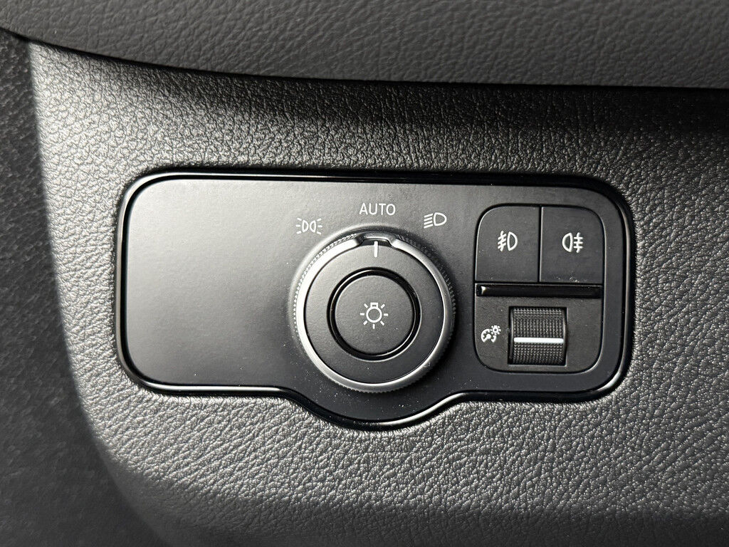 Mercedes-Benz Sprinter 317CDI Automaat L2H1 | Led | 3500Kg Trekhaak
