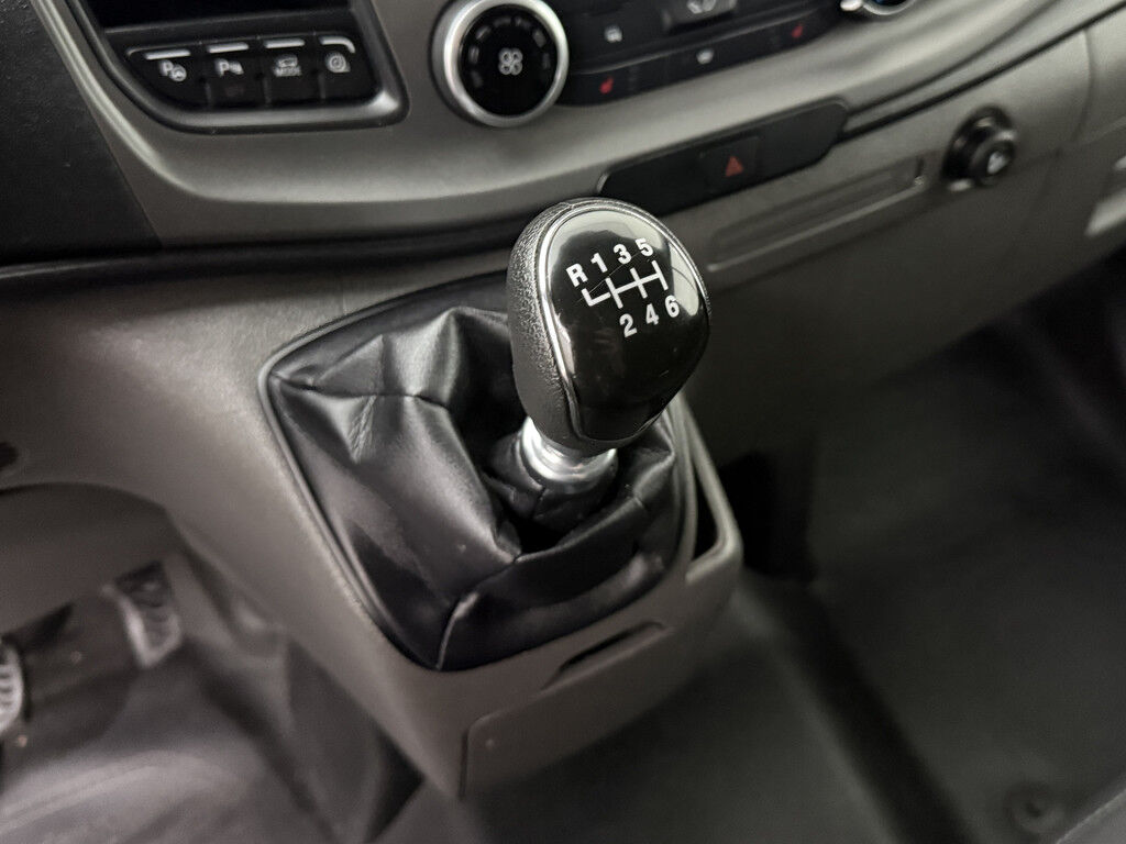 Ford Transit Custom 2.0TDCi 130PK Lang