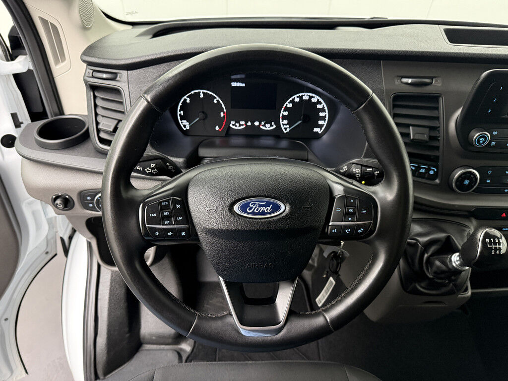 Ford Transit 2.0TDCI 130PK L3H2 | Imperiaal | Trekhaak