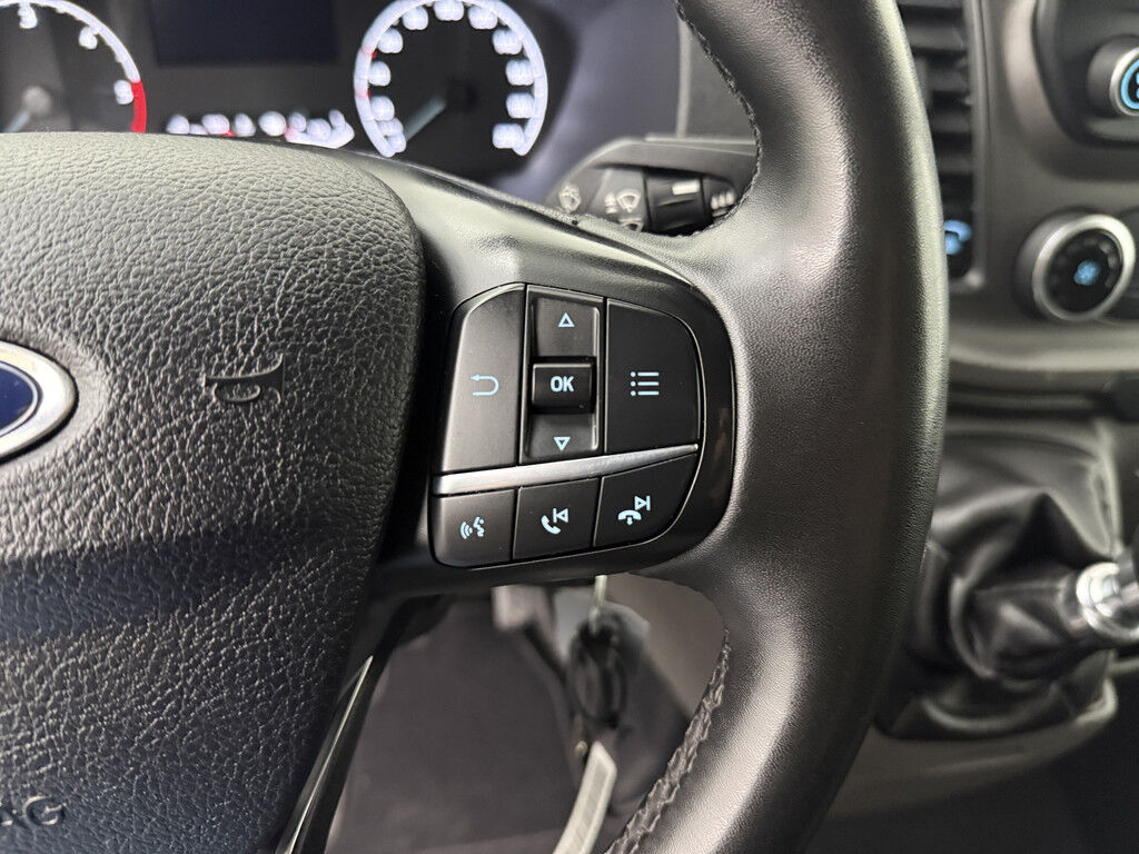 Ford Transit 2.0TDCI 130PK L3H2 | Imperiaal | Trekhaak