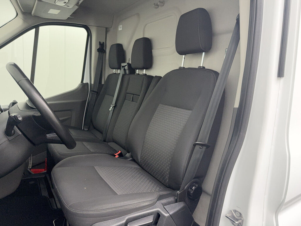 Ford Transit 2.0TDCI 130PK L3H2 | Imperiaal | Trekhaak