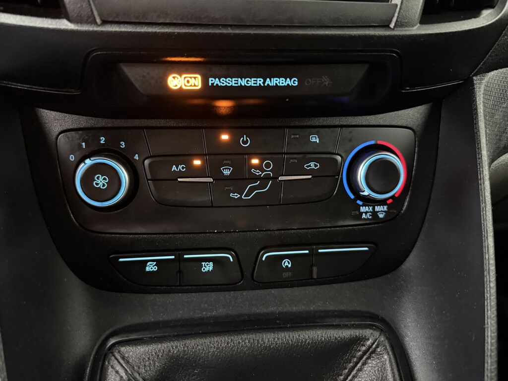 Ford Transit Connect 100Pk Lang Business Benzine