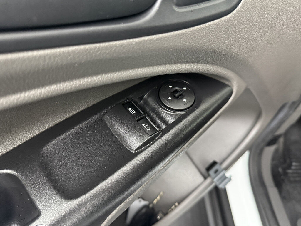 Ford Transit Connect 1.5 EcoBlue | Kastinrichting