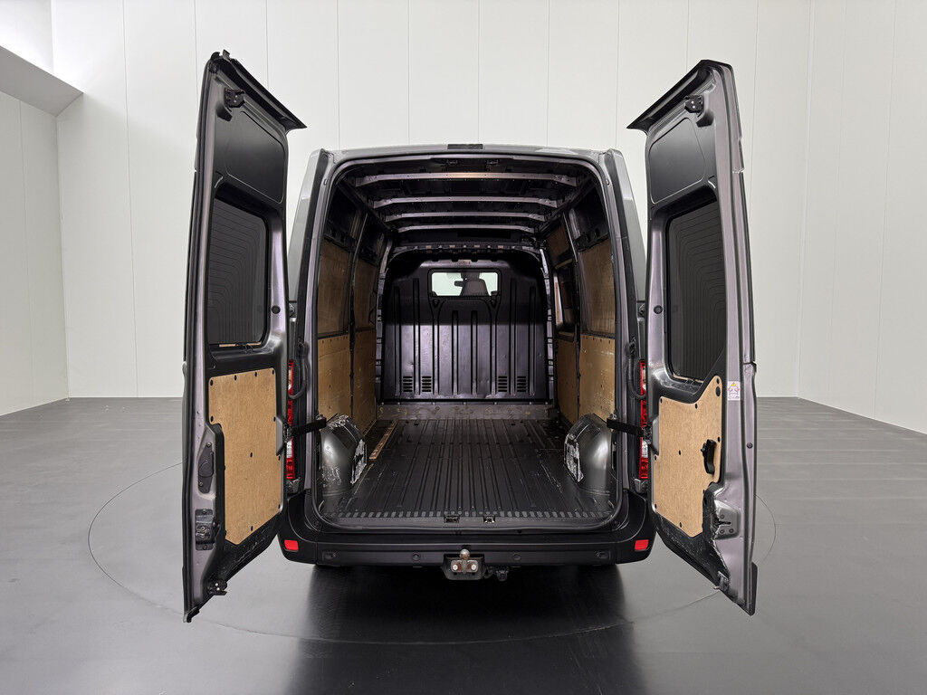 Opel Movano 2.3CDTI 180PK L2H2
