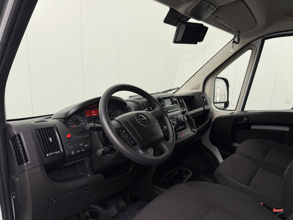 Opel Movano 140PK Bakwagen | Laadklep | Dakspoiler | Camera