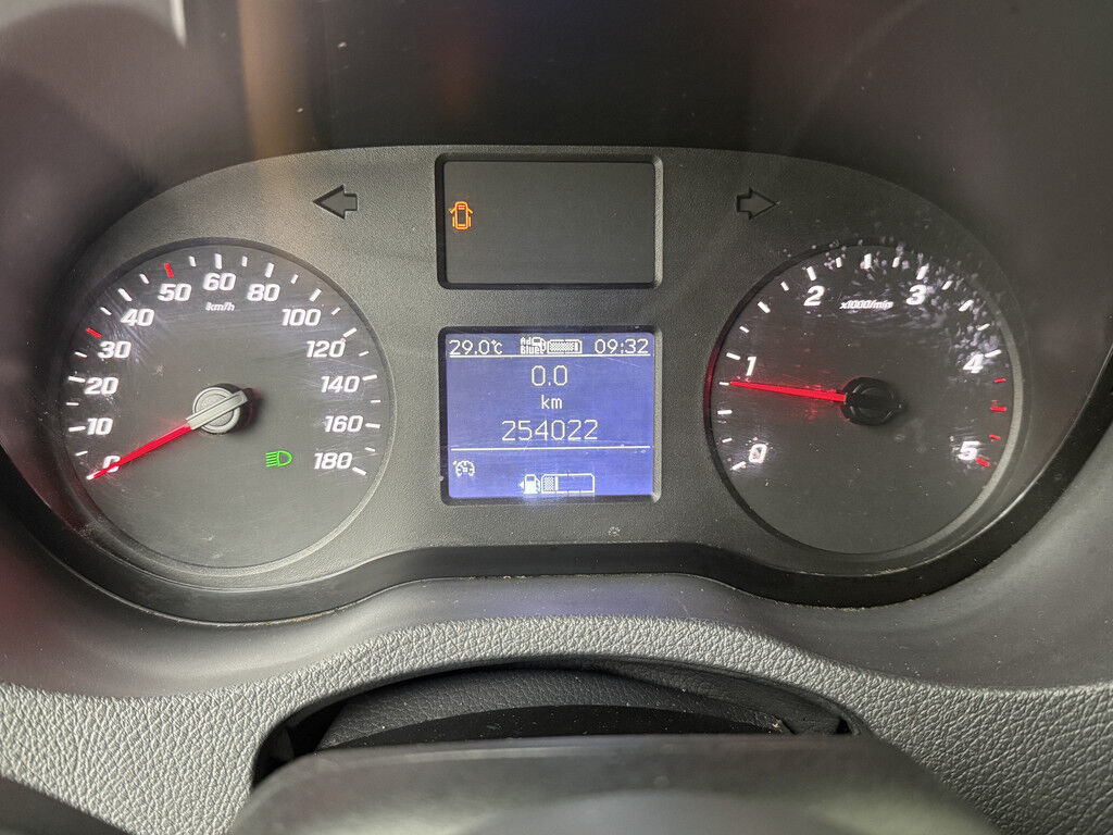 Mercedes-Benz Sprinter 317CDi L3H2 Maxi ( 12-2023 )