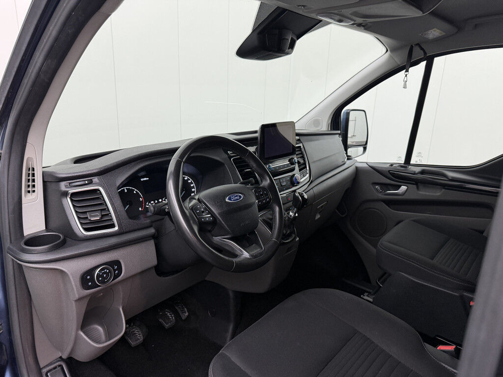 Ford Transit Custom 2.0TDCI 130PK Lang Limited Dubbele Cabine