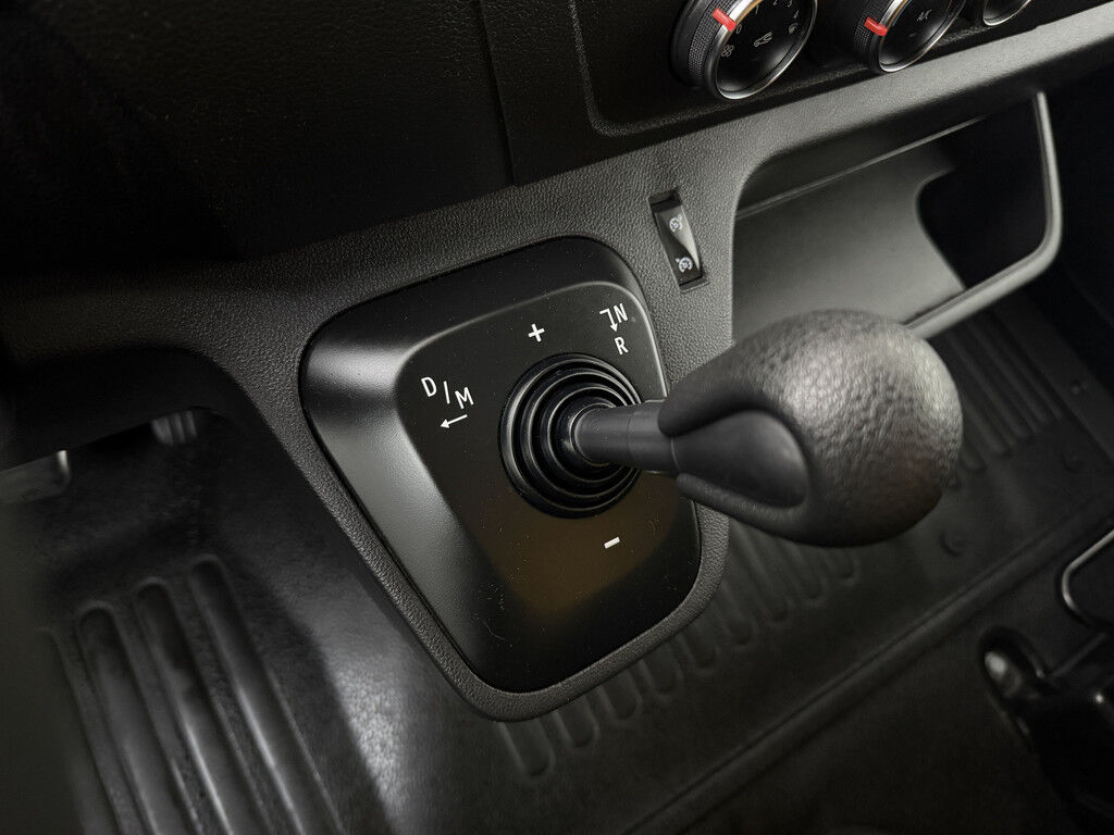 Renault Master 2.3DCi 150PK Automaat Lowliner | Speciaalbouw