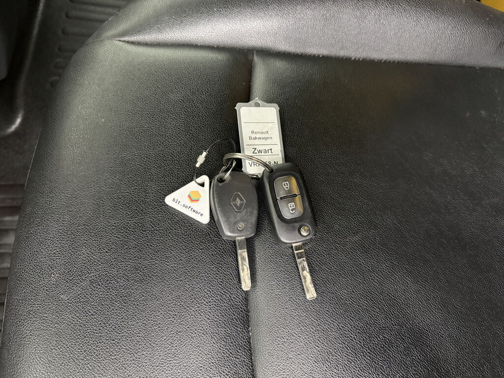 Renault Master 2.3DCi 150PK Automaat Lowliner | Speciaalbouw