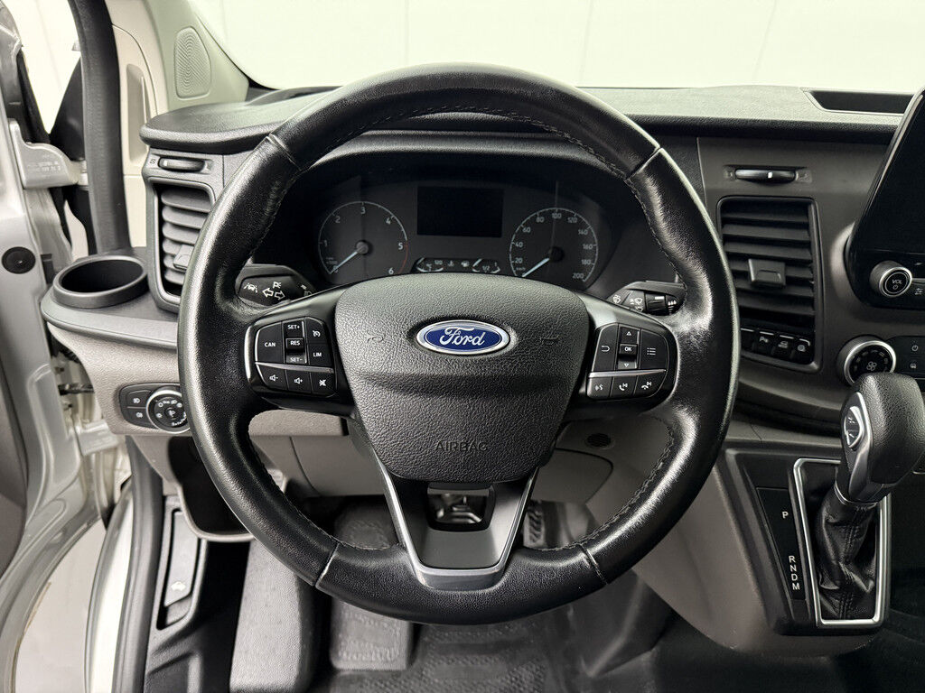 Ford Transit Custom 2.0TDCI 130PK Automaat Limited | Trekhaak | Dakdraagsysteem
