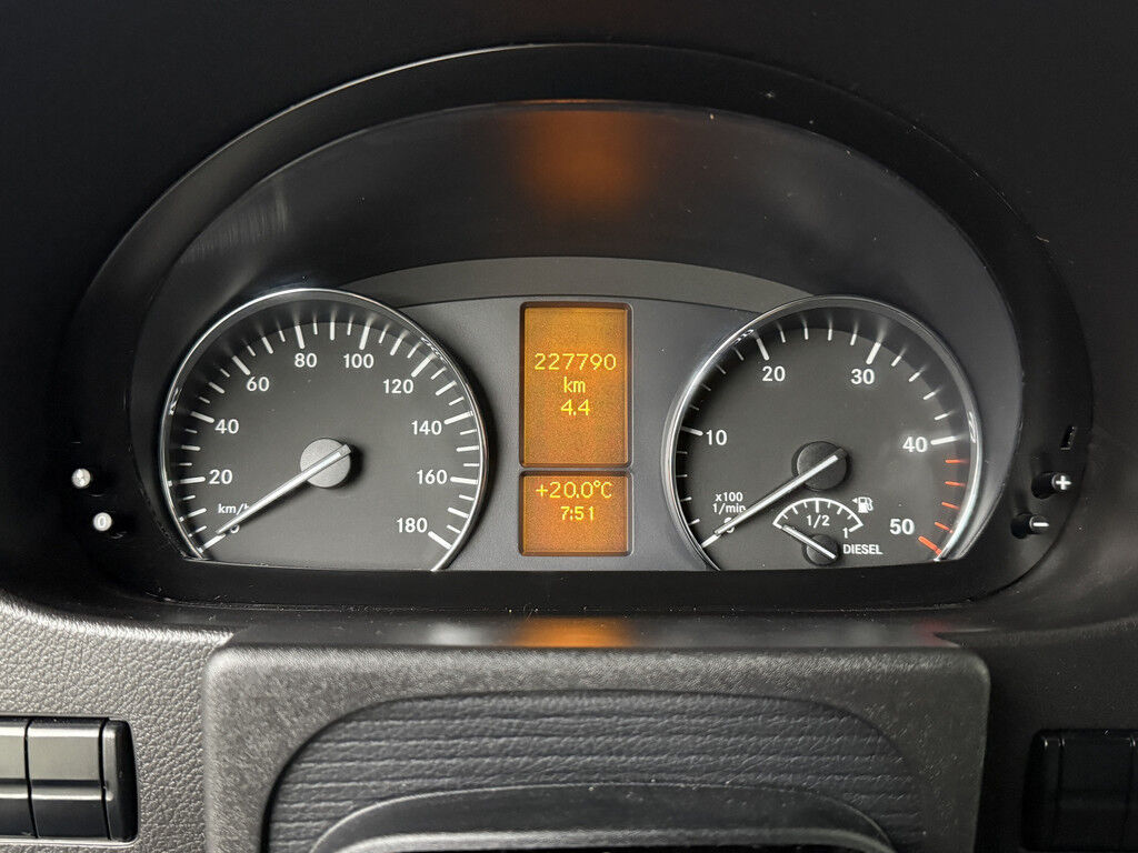 Mercedes-Benz Sprinter 319CDI 3.0V6 L2H2 Automaat