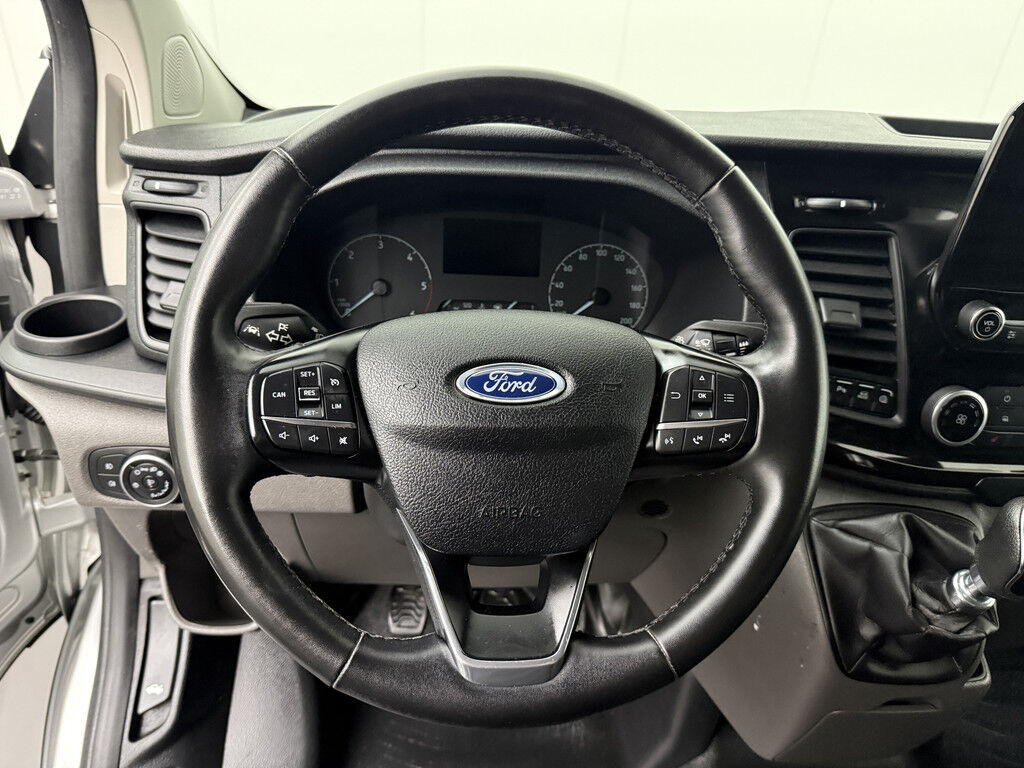 Ford Transit Custom 2.0TDCI 130PK Trail | Leder | 2xSchuifdeur | 2500Kg Trekhaak