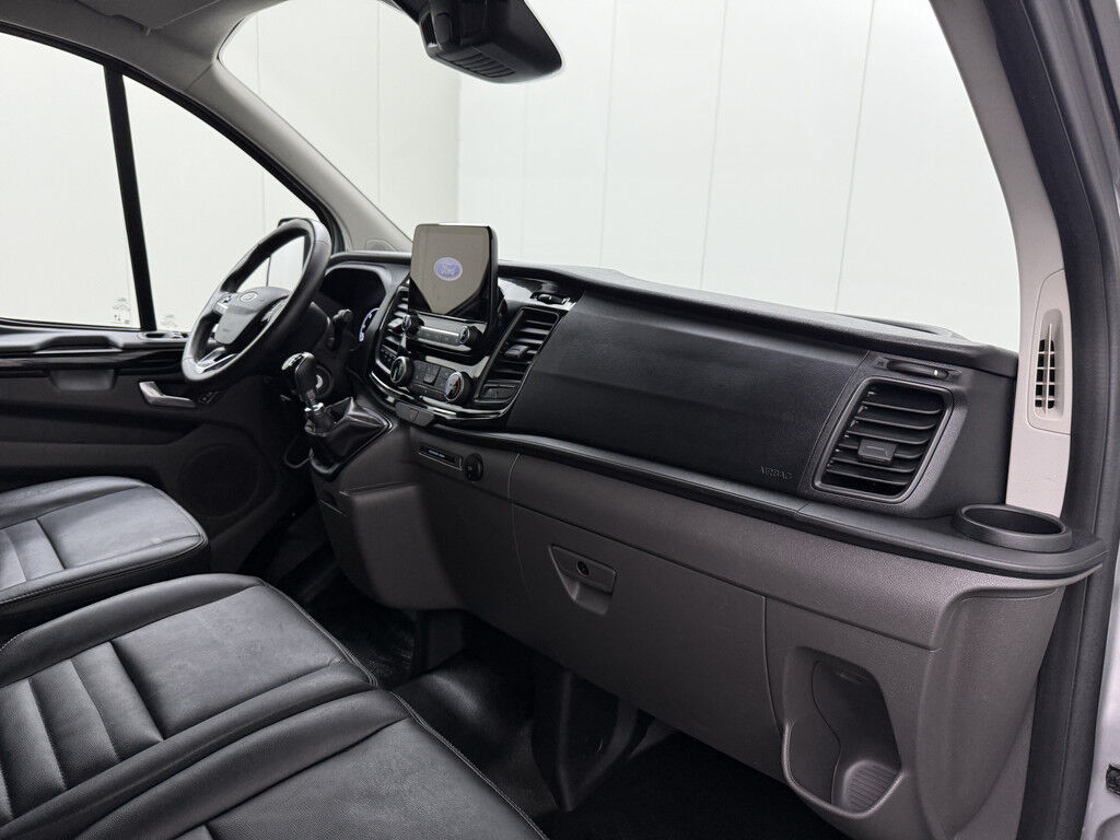 Ford Transit Custom 2.0TDCI 130PK Trail | Leder | 2xSchuifdeur | 2500Kg Trekhaak