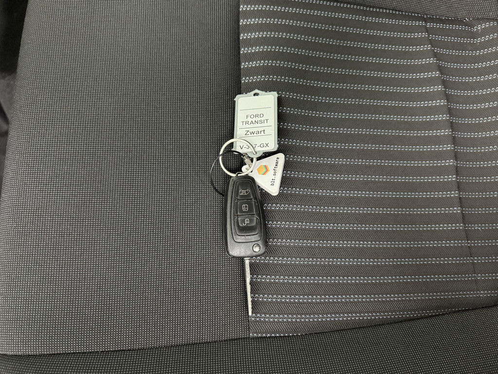 Ford Transit 2.0TDCI 130PK L4H3 Dubbele Cabine | 2800Kg Trekhaak