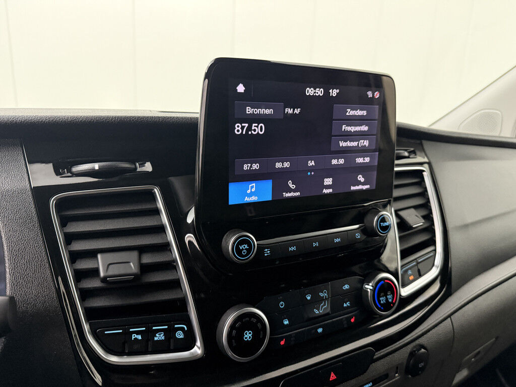 Ford Transit Custom 2.0TDCi 170PK Automaat Sport | Trekhaak