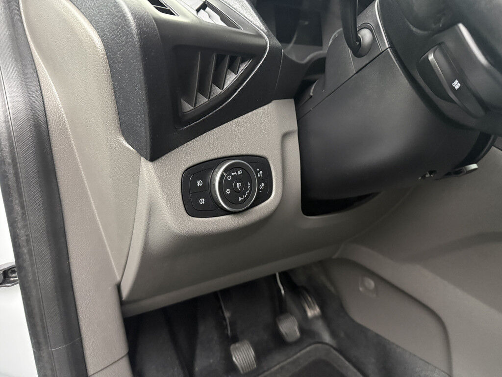 Ford Transit Connect 1.5TDCi 120PK Lang 3-Zits Business | Imperiaal