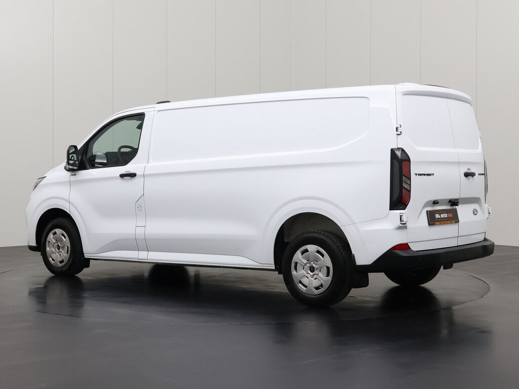 Ford Transit Custom 2.0TDCi 136PK Lang Business digital | Leder