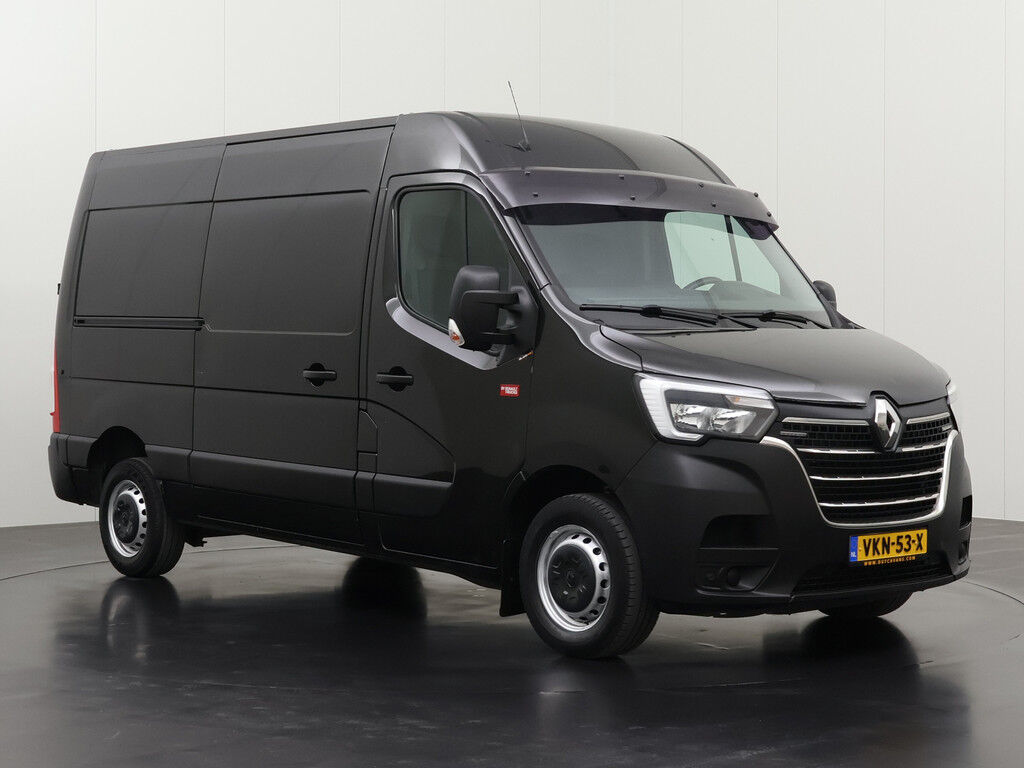 Renault Master 2.3DCi 135PK L2H2 Black Edition