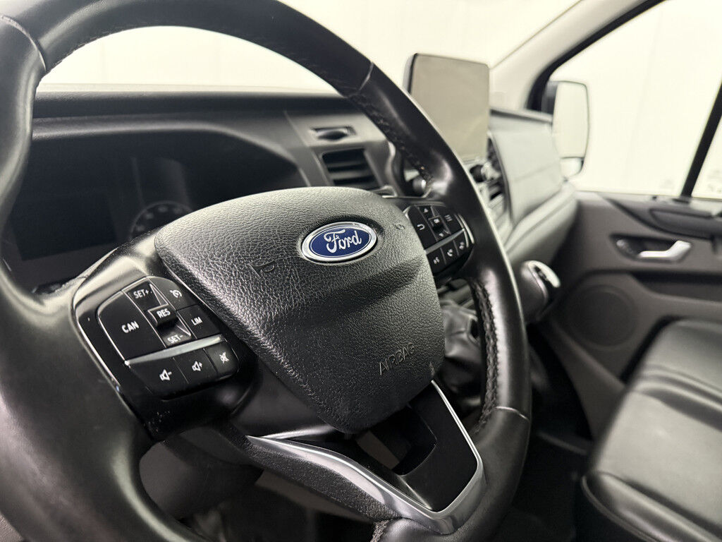 Ford Transit Custom 2.0TDCi 130PK Lang Limited | Leder