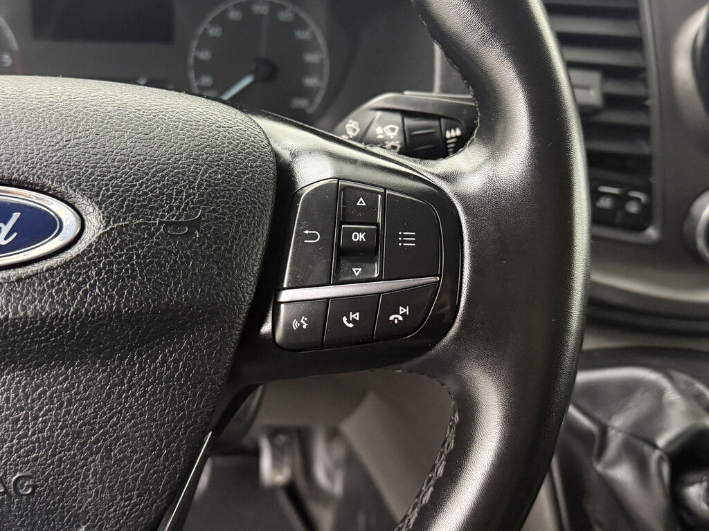 Ford Transit Custom 2.0TDCi 130PK Lang Limited | Leder
