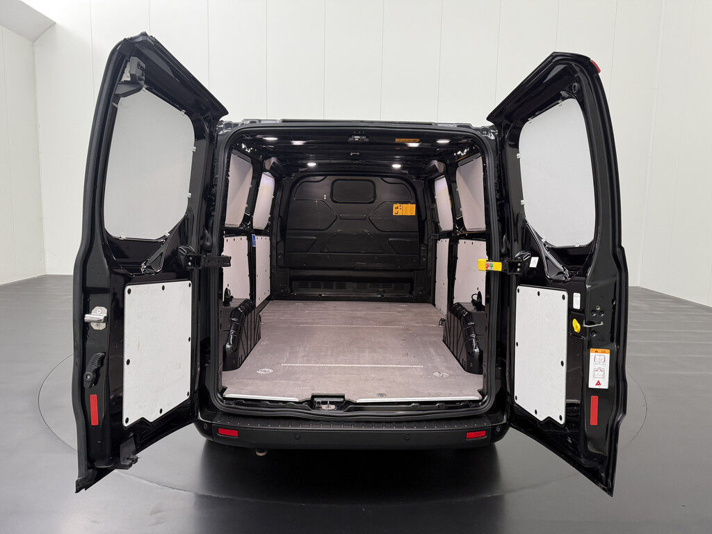 Ford Transit Custom 2.0TDCi 130PK Lang Limited | Leder